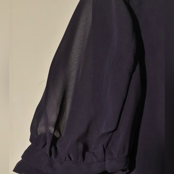 Angie Very Pretty Purple Blouse w/Embellishments - Picture 3 of 9